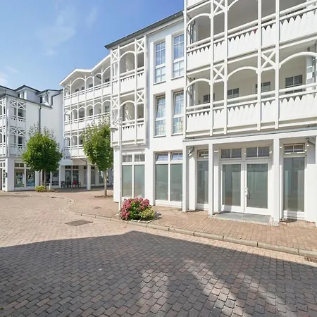 Schoene Mit Balkon Und Ganzjaehrigem Ahoi-rabatt Sellin (Rugen)