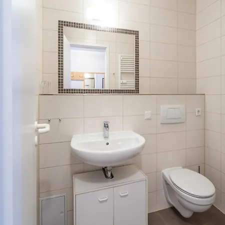 Schoene Mit Balkon Und Ganzjaehrigem Ahoi-rabatt Apartment *